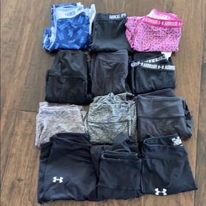 12 Capri leggings